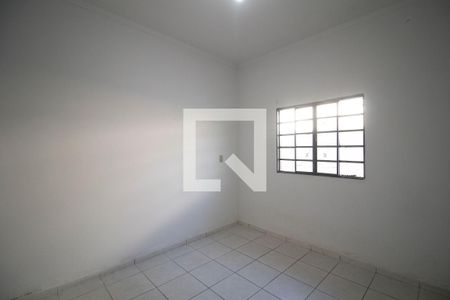 Quarto 3 de casa para alugar com 3 quartos, 100m² em Setor Santos Dumont, Goiânia