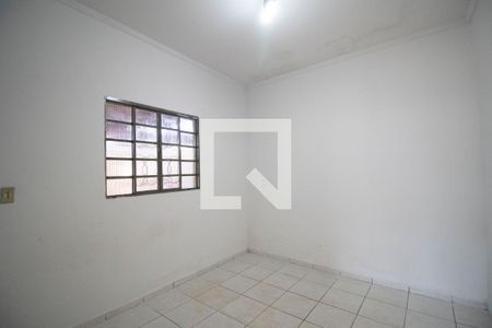 Quarto 1 de casa para alugar com 3 quartos, 100m² em Setor Santos Dumont, Goiânia