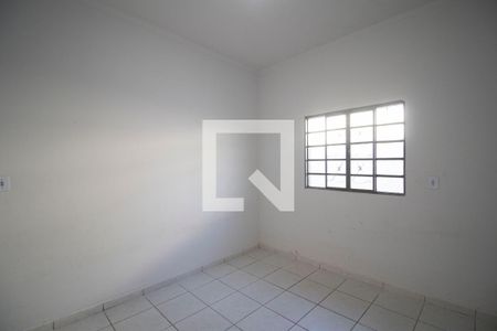Quarto 2 de casa para alugar com 3 quartos, 100m² em Setor Santos Dumont, Goiânia