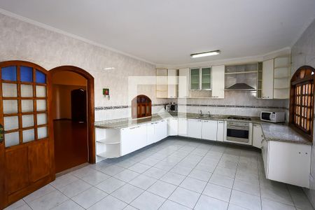 Casa à venda com 302m², 3 quartos e 4 vagasCozinha