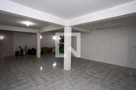 Casa à venda com 302m², 3 quartos e 4 vagasSala 2