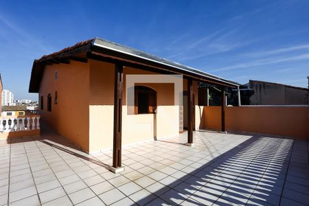 Casa à venda com 302m², 3 quartos e 4 vagasVaranda 