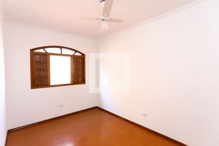 Casa à venda com 302m², 3 quartos e 4 vagasQuarto 2