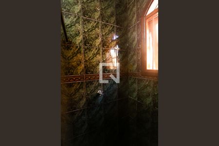 Casa à venda com 302m², 3 quartos e 4 vagasBanheiro 