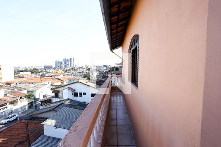 Casa à venda com 302m², 3 quartos e 4 vagasVaranda 