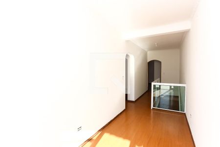 Casa à venda com 302m², 3 quartos e 4 vagasCorredor