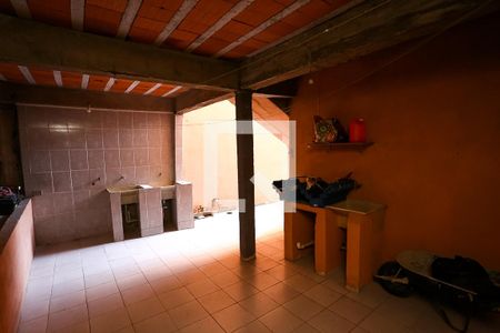 Casa à venda com 302m², 3 quartos e 4 vagasLavanderia