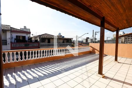 Casa à venda com 302m², 3 quartos e 4 vagasVaranda 