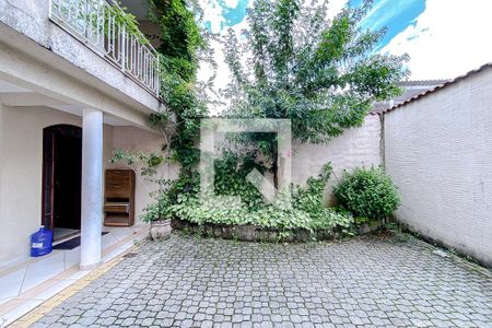 Casa à venda com 256m², 3 quartos e 4 vagasÁrea externa