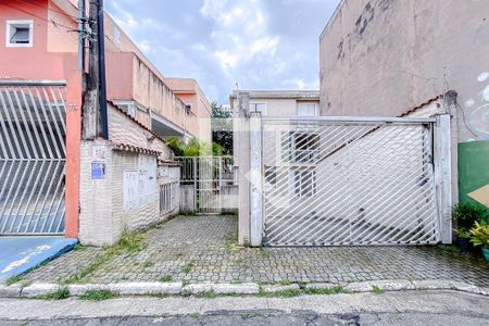 Casa à venda com 256m², 3 quartos e 4 vagasFachada