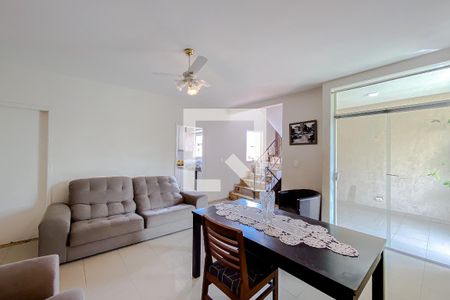 Sala de casa à venda com 3 quartos, 256m² em Quarta Parada, São Paulo