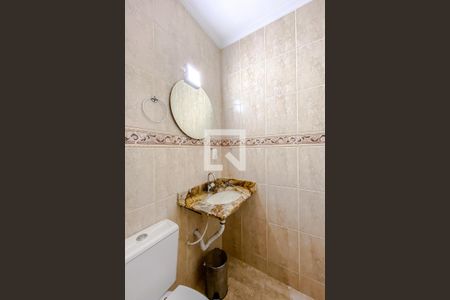 Casa à venda com 256m², 3 quartos e 4 vagasBanheiro da Suíte