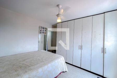 Casa à venda com 256m², 3 quartos e 4 vagasQuarto 3 - Suíte