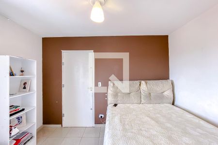 Casa à venda com 256m², 3 quartos e 4 vagasQuarto 3 - Suíte