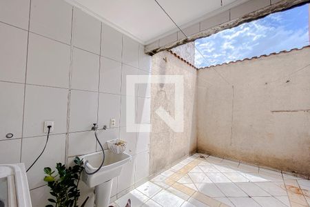 Casa à venda com 256m², 3 quartos e 4 vagasÁrea de Serviço
