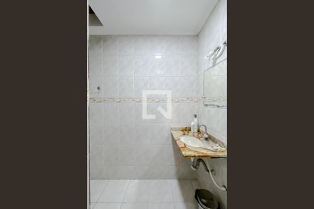 Casa à venda com 256m², 3 quartos e 4 vagasBanheiro Social