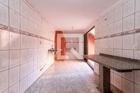 Casa à venda com 149m², 3 quartos e 2 vagas Casa à venda com 149m², 3 quartos e 2 vagasCozinha e Churrasqueira