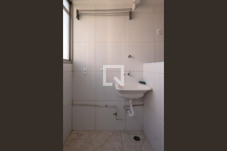 Area de Serviço de apartamento para alugar com 2 quartos, 66m² em Parque Bristol, São Paulo