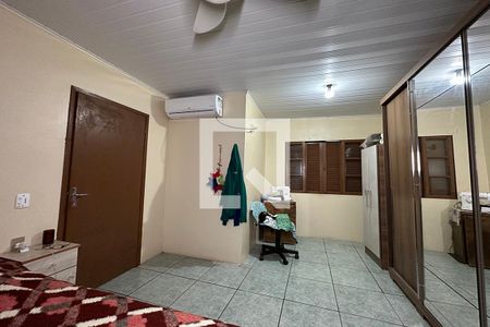 Quarto 2 de casa à venda com 4 quartos, 240m² em Santos Dumont, São Leopoldo