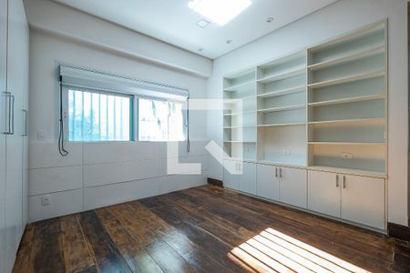 Studio à venda com 50m², 1 quarto e 1 vaga Studio à venda com 50m², 1 quarto e 1 vagaStudio