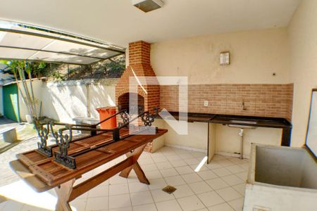 Apartamento à venda com 82m², 2 quartos e 1 vagaÁrea comum - Churrasqueira