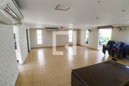 Apartamento à venda com 82m², 2 quartos e 1 vagaÁrea comum - Salão de festas