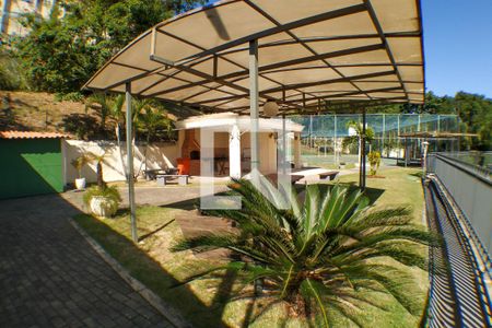 Apartamento à venda com 82m², 2 quartos e 1 vagaÁrea comum