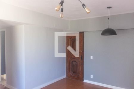 Apartamento à venda com 70m², 3 quartos e 1 vagaSala