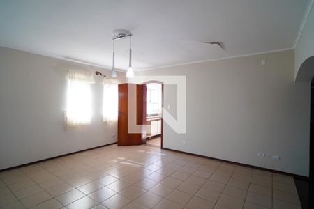 Sala de casa para alugar com 4 quartos, 200m² em Vila Trujillo, Sorocaba
