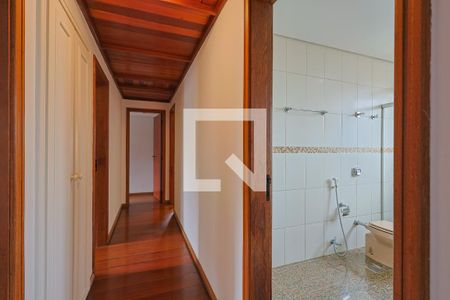 Corredor de apartamento à venda com 3 quartos, 240m² em São Pedro, Belo Horizonte