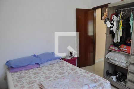 Casa à venda com 200m², 3 quartos e 1 vagaQuarto 1