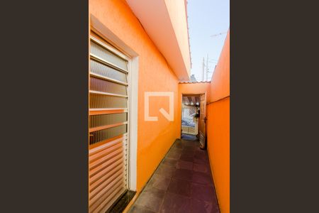Casa à venda com 98m², 2 quartos e 2 vagasCorredor de Entrada 