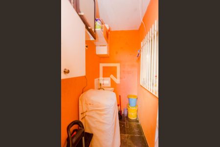 Casa à venda com 98m², 2 quartos e 2 vagasÁrea de Serviço