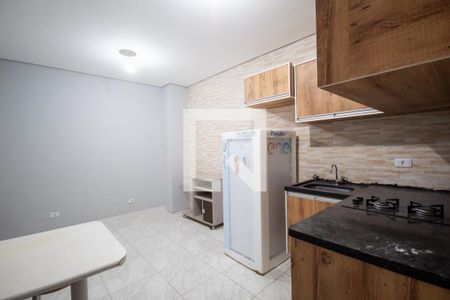 Studio de casa para alugar com 1 quarto, 30m² em Jardim Primeiro de Maio (chacara Fazendinha), Osasco