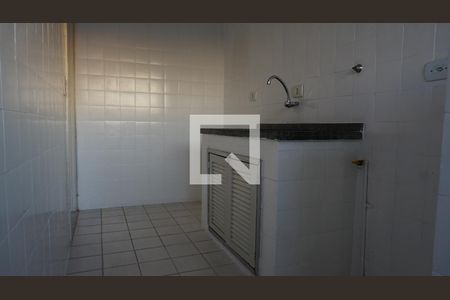 Cozinha de apartamento para alugar com 1 quarto, 41m² em Vila Lageado, São Paulo