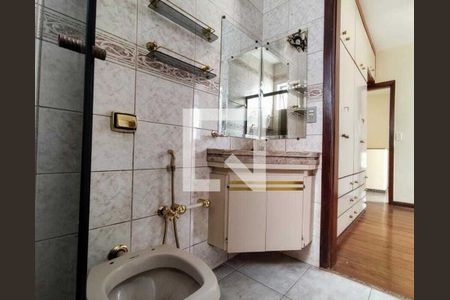Apartamento à venda com 302m², 5 quartos e 5 vagasBanheiro
