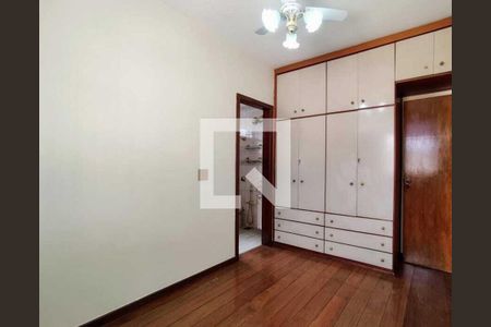 Apartamento à venda com 302m², 5 quartos e 5 vagasQuarto 6