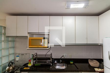 Apartamento à venda com 67m², 3 quartos e 1 vaga Apartamento à venda com 67m², 3 quartos e 1 vagaCozinha e Área de Serviço