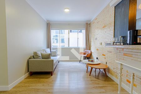Sala de apartamento para alugar com 2 quartos, 73m² em Kobrasol, São José