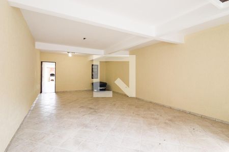 Casa à venda com 240m², 3 quartos e 4 vagasGaragem