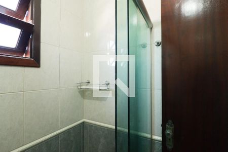 Casa à venda com 240m², 3 quartos e 4 vagasBanheiro da Suíte