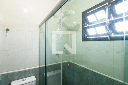 Casa à venda com 240m², 3 quartos e 4 vagasBanheiro Social