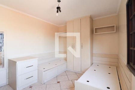 Casa à venda com 240m², 3 quartos e 4 vagasQuarto 2