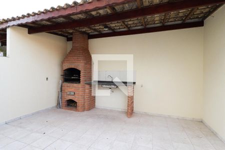 Casa à venda com 240m², 3 quartos e 4 vagasChurrasqueira