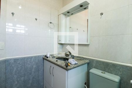 Casa à venda com 240m², 3 quartos e 4 vagasBanheiro da Suíte