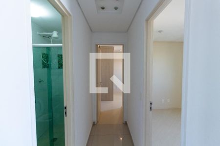 Corredor de apartamento à venda com 2 quartos, 43m² em Vila Talarico, São Paulo