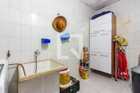 Casa à venda com 120m², 2 quartos e 3 vagas Casa à venda com 120m², 2 quartos e 3 vagasÁrea de Serviço