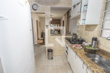 Casa à venda com 400m², 4 quartos e 2 vagasCozinha