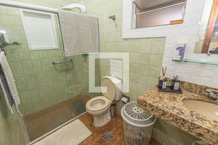 Casa à venda com 400m², 4 quartos e 2 vagasBanheiro