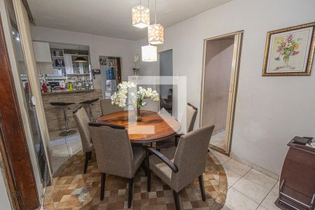 Casa à venda com 400m², 4 quartos e 2 vagasCopa